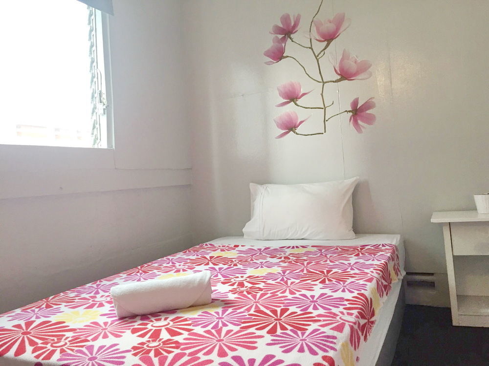 Pink Guest House Bangkok Exterior photo
